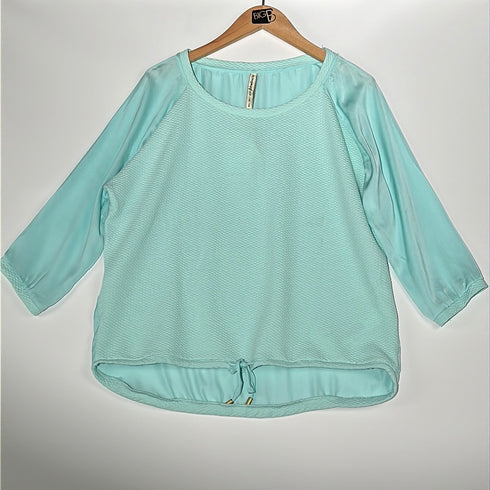 T-shirt light blue